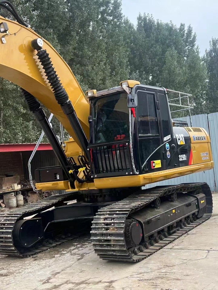 CATERPILLAR 329D2L - Crawler excavator: picture 3 CATERPILLAR 329D2L - Crawler excavator: picture 3