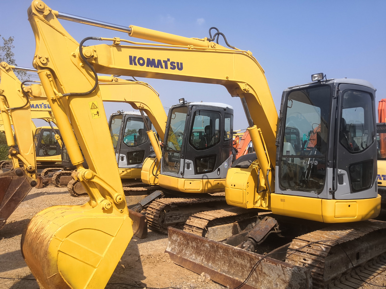 KOMATSU PC78US - Mini excavator: picture 1 KOMATSU PC78US - Mini excavator: picture 1