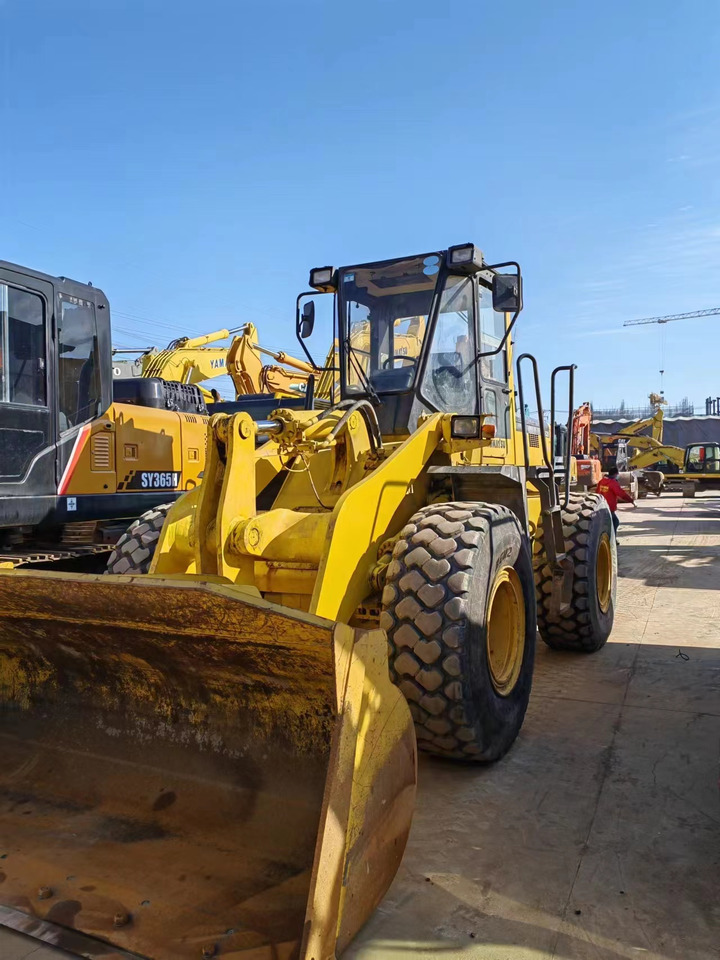 KOMATSU WA320-3 - Wheel loader: picture 2 KOMATSU WA320-3 - Wheel loader: picture 2