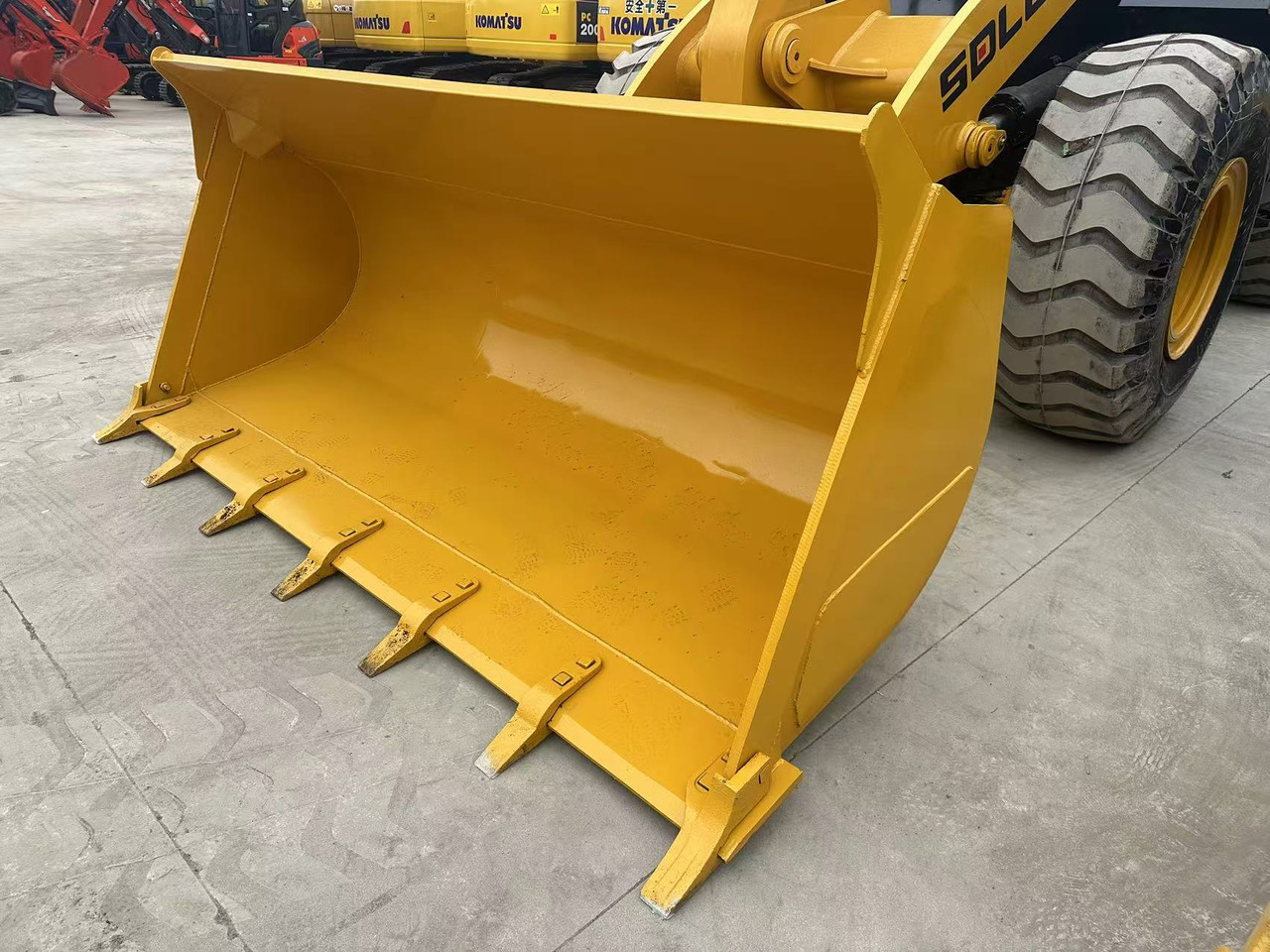 SDLG L955F - Wheel loader: picture 4 SDLG L955F - Wheel loader: picture 4