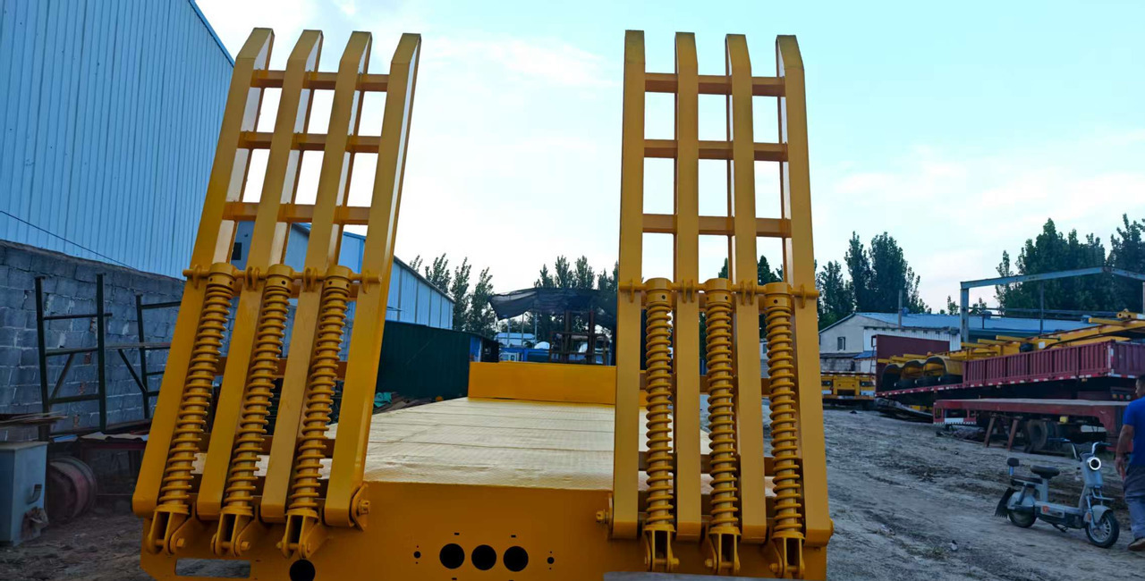 Trailer - Container transporter/ Swap body trailer: picture 4 Trailer - Container transporter/ Swap body trailer: picture 4