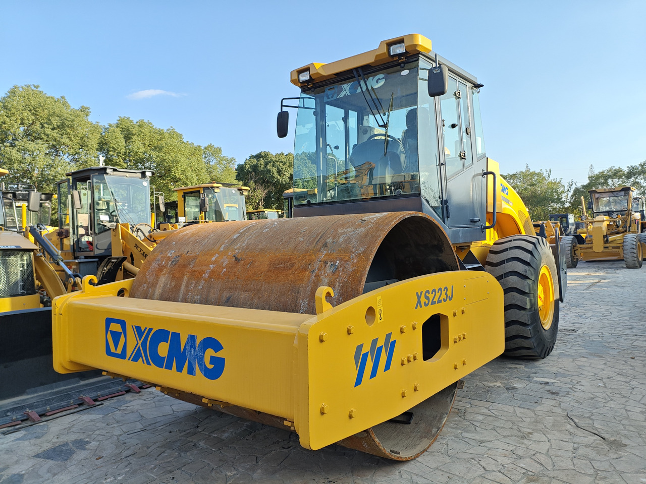 XCMG XS223J - Road roller: picture 1 XCMG XS223J - Road roller: picture 1