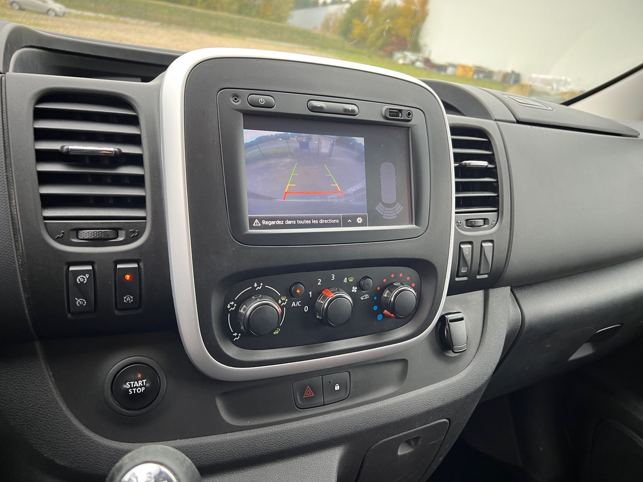 FIAT Talento 6 Places L2H1 EcoJet 145ch Chaine - Combi van: picture 4 FIAT Talento 6 Places L2H1 EcoJet 145ch Chaine - Combi van: picture 4