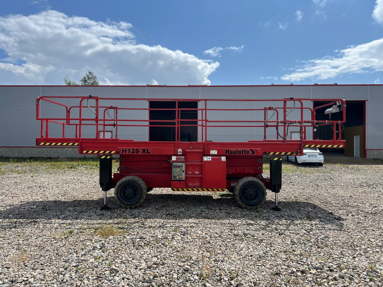 Scissor lift HAULOTTE H12SXL: picture 26