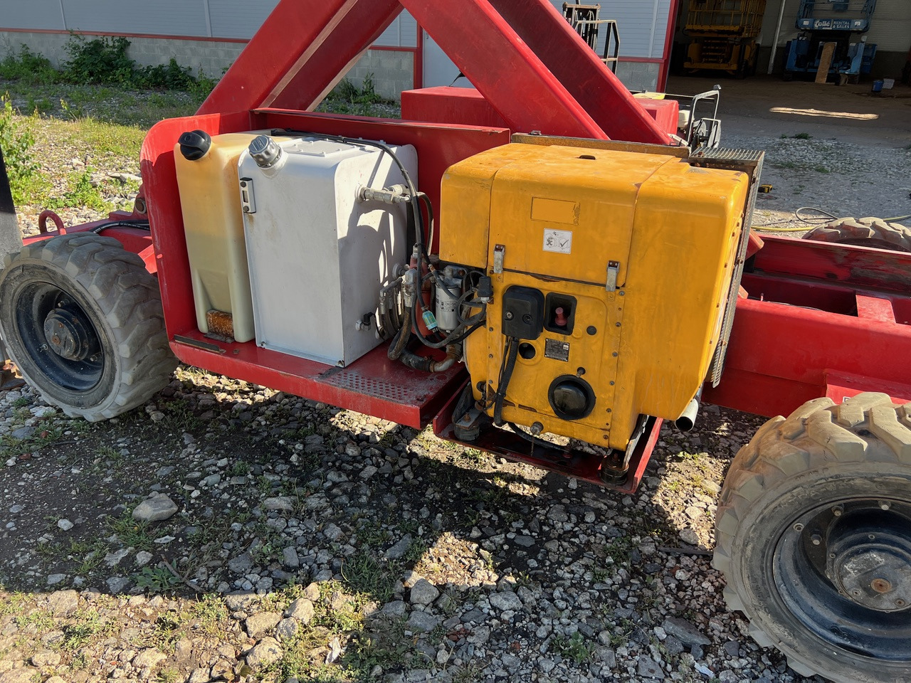 Scissor lift HAULOTTE H12SXL: picture 21