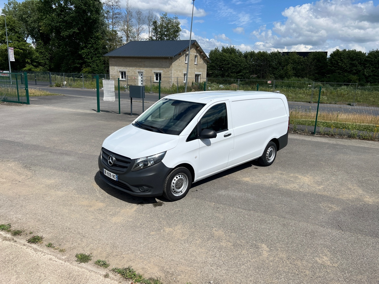 MERCEDES-BENZ VITO 109 Fourgon 1.6 BlueTEC Long Utilitaire - Panel van: picture 1 MERCEDES-BENZ VITO 109 Fourgon 1.6 BlueTEC Long Utilitaire - Panel van: picture 1