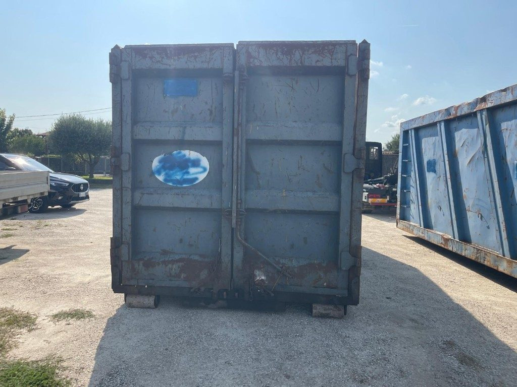 CONTAINER SCARRABILE USATO A CIELO APERTO - Roll-off container: picture 4 CONTAINER SCARRABILE USATO A CIELO APERTO - Roll-off container: picture 4