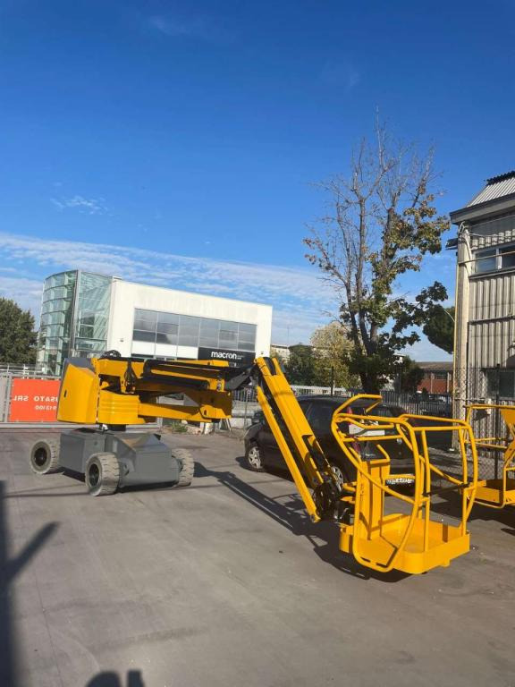 Haulotte HA15IP - Articulated boom: picture 2 Haulotte HA15IP - Articulated boom: picture 2