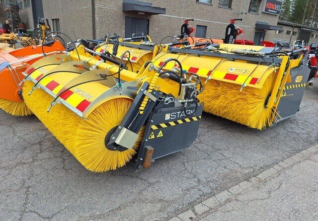StarkKAH1600 ST - Broom for Municipal/ Special vehicle: picture 5 StarkKAH1600 ST - Broom for Municipal/ Special vehicle: picture 5