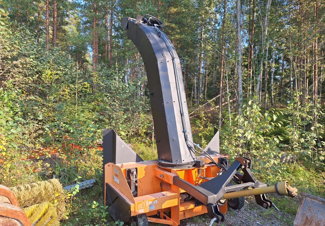 WestbjörnS2450 - Snow blower: picture 1 WestbjörnS2450 - Snow blower: picture 1