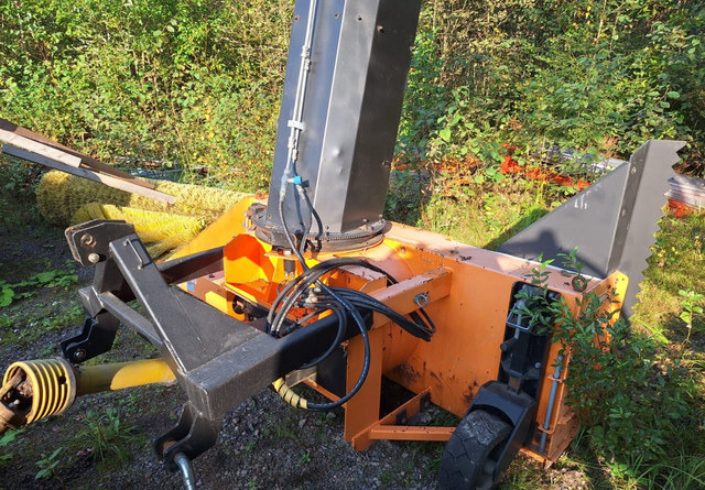 WestbjörnS2450 - Snow blower: picture 5 WestbjörnS2450 - Snow blower: picture 5