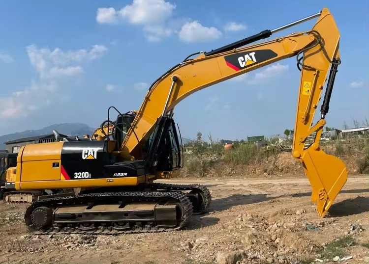 CATERPILLAR heavy Excavator CAT 320d Original US Used CAT 320d Excavator 20Tons Excavator CAT320C 320D 320d2 on sale - Crawler excavator: picture 3 CATERPILLAR heavy Excavator CAT 320d Original US Used CAT 320d Excavator 20Tons Excavator CAT320C 320D 320d2 on sale - Crawler excavator: picture 3