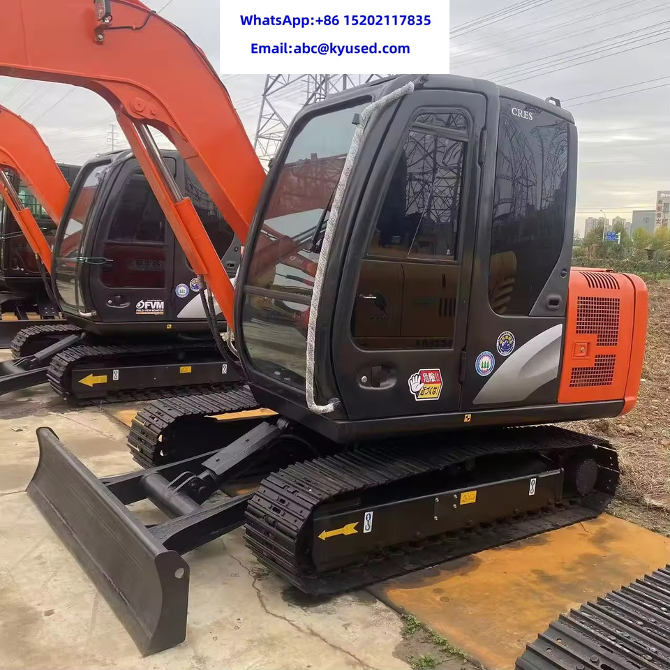 Excavator HITACHI ZX60: picture 8