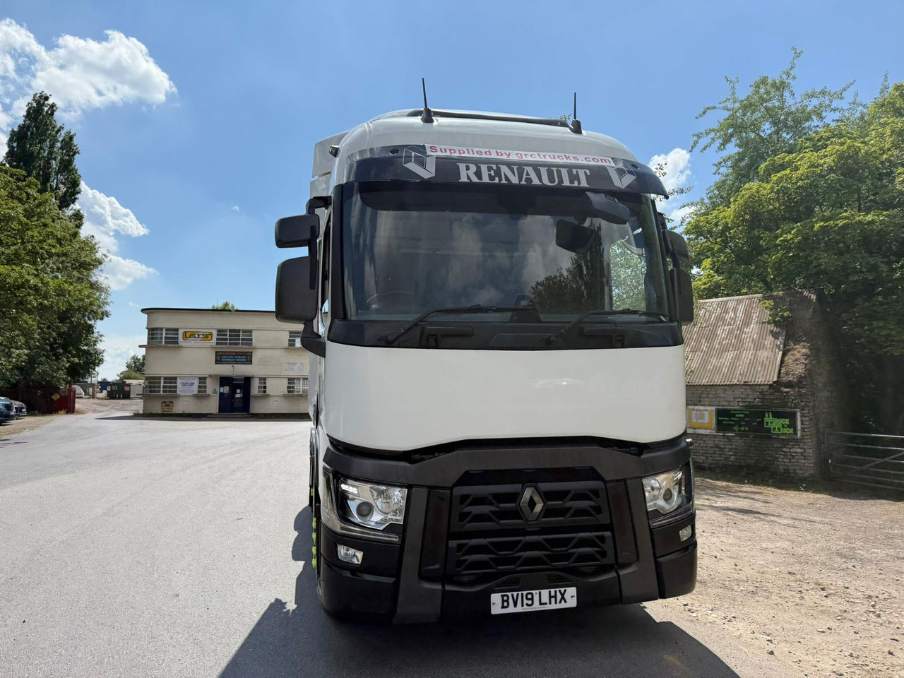 Renault T Range 460 DXI RHD - Tractor unit: picture 2 Renault T Range 460 DXI RHD - Tractor unit: picture 2