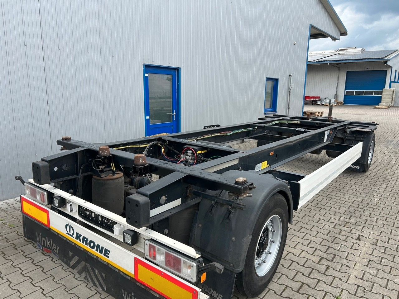 Krone AZW 18 eL3B7 Box Carrier BDF - Container transporter/ Swap body trailer: picture 3 Krone AZW 18 eL3B7 Box Carrier BDF - Container transporter/ Swap body trailer: picture 3