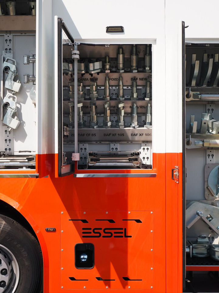 Leasing of  DAF XF 530 NEW T-REX DAF white DAF XF 530 NEW T-REX DAF white: picture 8