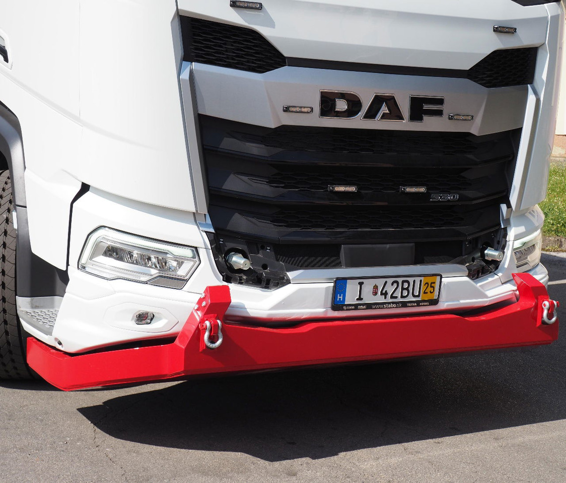 Leasing of  DAF XF 530 NEW T-REX DAF white DAF XF 530 NEW T-REX DAF white: picture 13