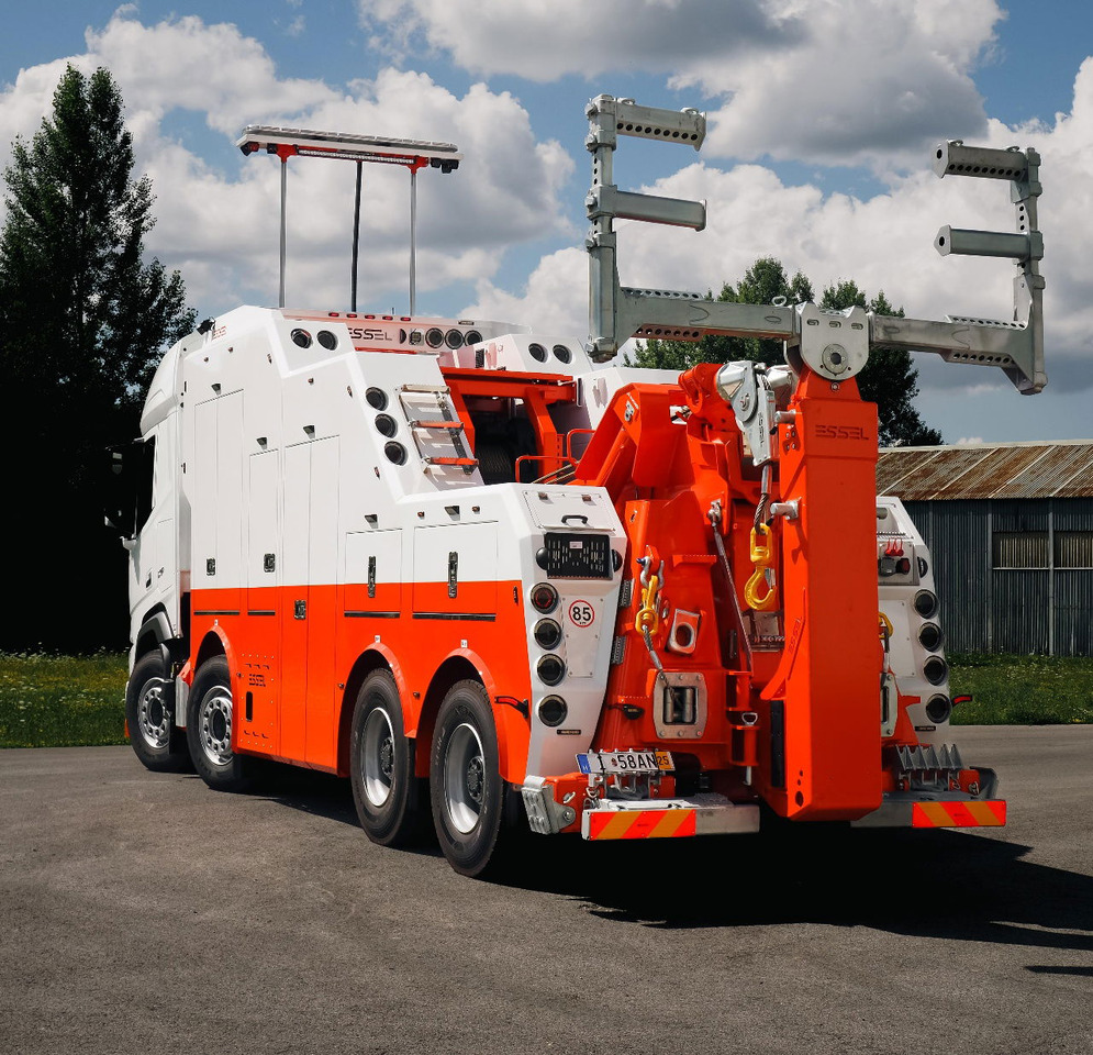 DAF XF 530 NEW T-REX DAF white - Tow truck: picture 4 DAF XF 530 NEW T-REX DAF white - Tow truck: picture 4