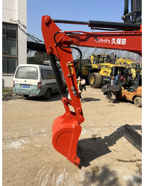 Mini excavator Kubota U55: picture 9