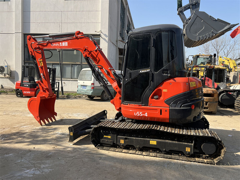 Mini excavator Kubota U55: picture 8