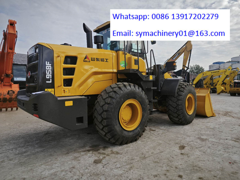 SDLG L958F - Wheel loader: picture 5 SDLG L958F - Wheel loader: picture 5