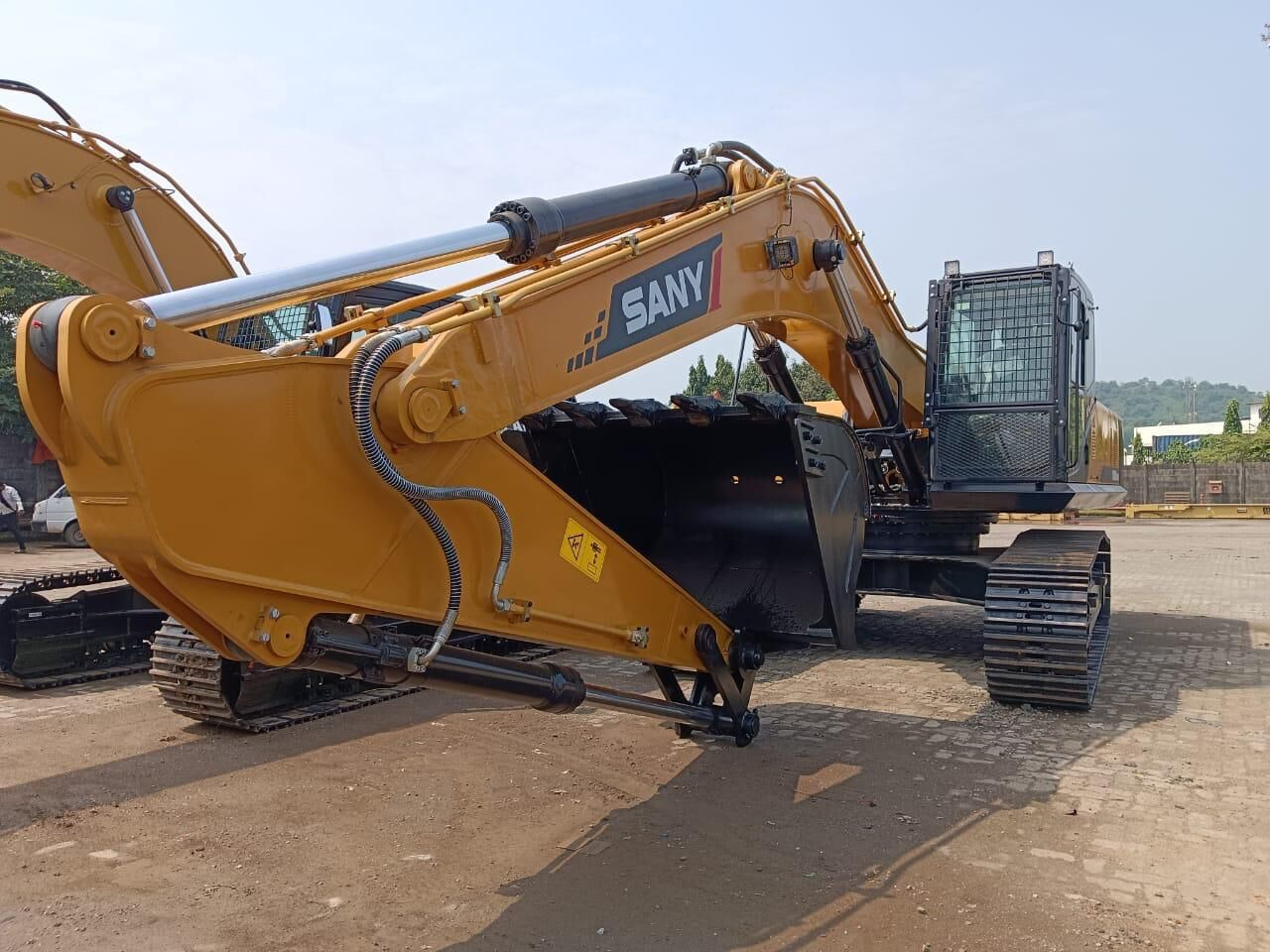 New Sany SY 350 tracked excavator - Crawler excavator: picture 1 New Sany SY 350 tracked excavator - Crawler excavator: picture 1
