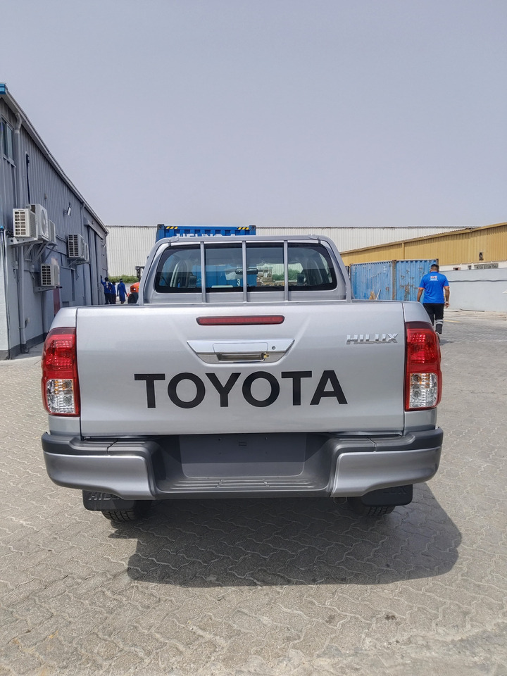 Toyota Hilux - Car: picture 2 Toyota Hilux - Car: picture 2