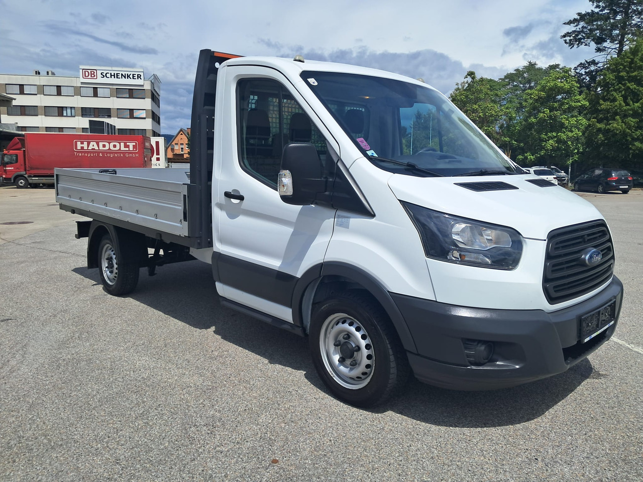 FORD TR Pritsche L2 | EZ 2018 | Euro 6 | Schaltgetr. - Flatbed van: picture 2 FORD TR Pritsche L2 | EZ 2018 | Euro 6 | Schaltgetr. - Flatbed van: picture 2