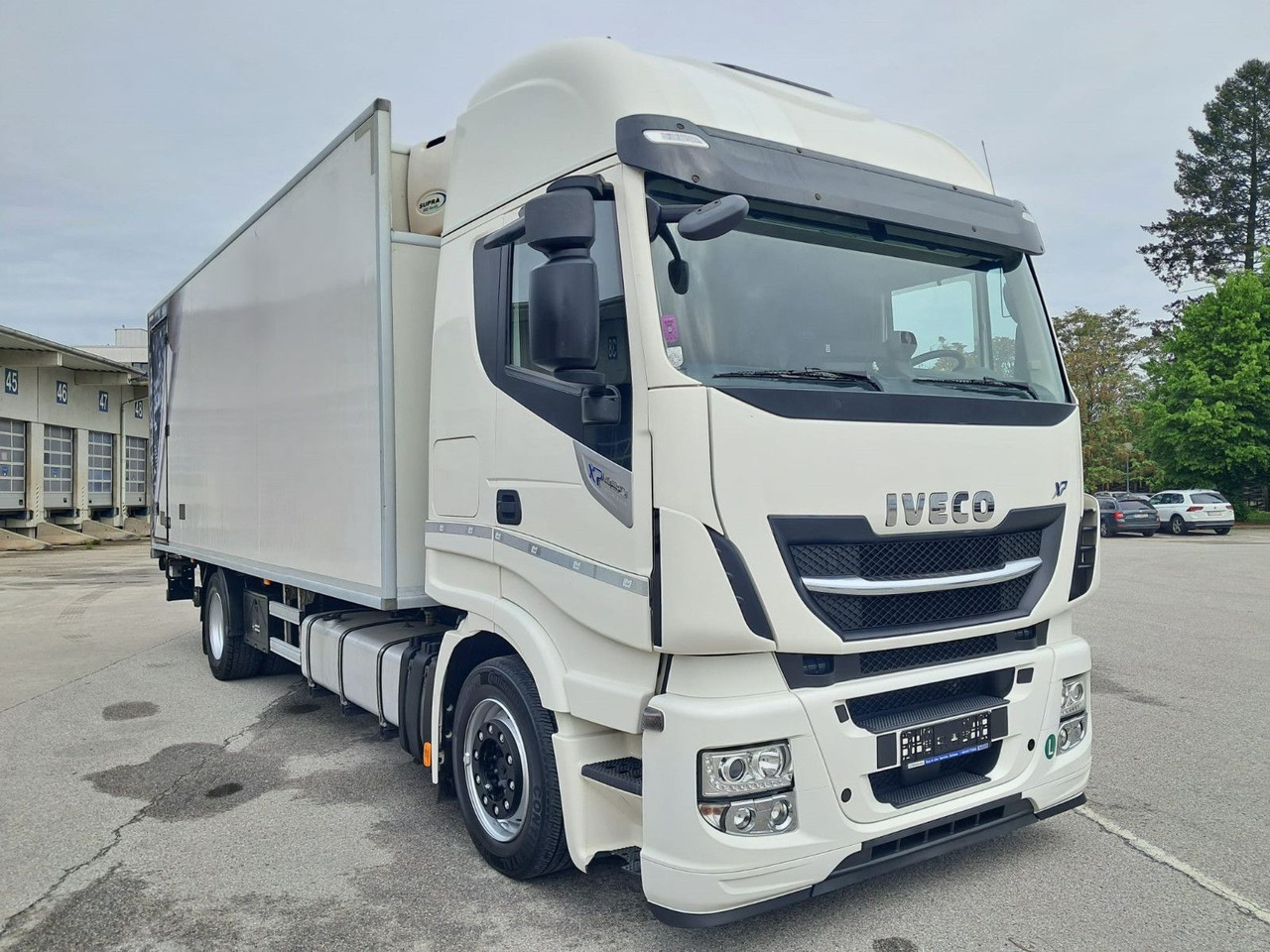 Iveco Stralis 460 Kühlkoffer | LBW | Klima | Retar - Refrigerator truck: picture 2 Iveco Stralis 460 Kühlkoffer | LBW | Klima | Retar - Refrigerator truck: picture 2
