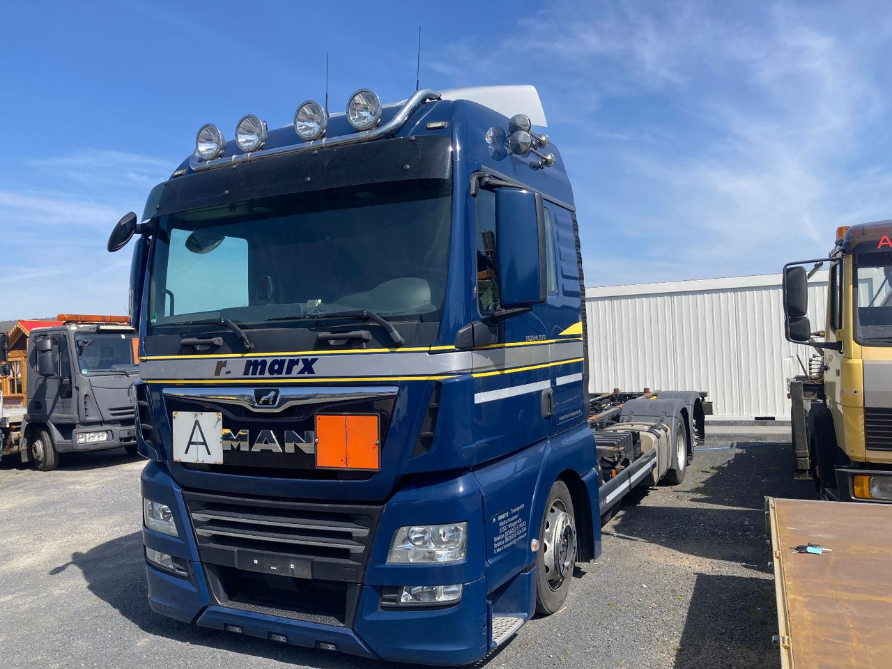 MAN TGX 26.470 Mega Ausstattung SONDERPREIS - Container transporter/ Swap body truck: picture 1 MAN TGX 26.470 Mega Ausstattung SONDERPREIS - Container transporter/ Swap body truck: picture 1
