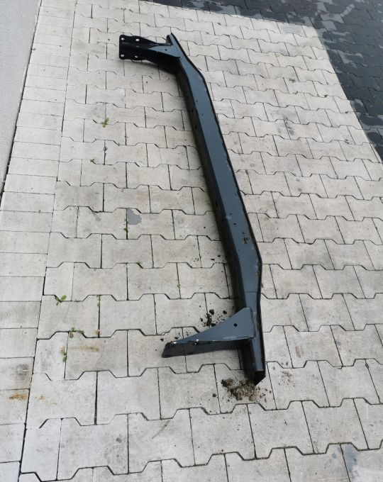 BELKA ZDERZAKA DAF LF EURO6 - Bumper for Truck: picture 2 BELKA ZDERZAKA DAF LF EURO6 - Bumper for Truck: picture 2