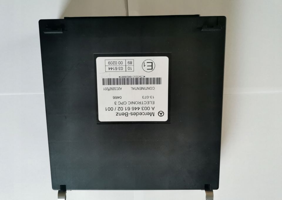 CPC Mercedes ACTROS MP4 A003 446 61 02/001 - ECU for Truck: picture 1 CPC Mercedes ACTROS MP4 A003 446 61 02/001 - ECU for Truck: picture 1