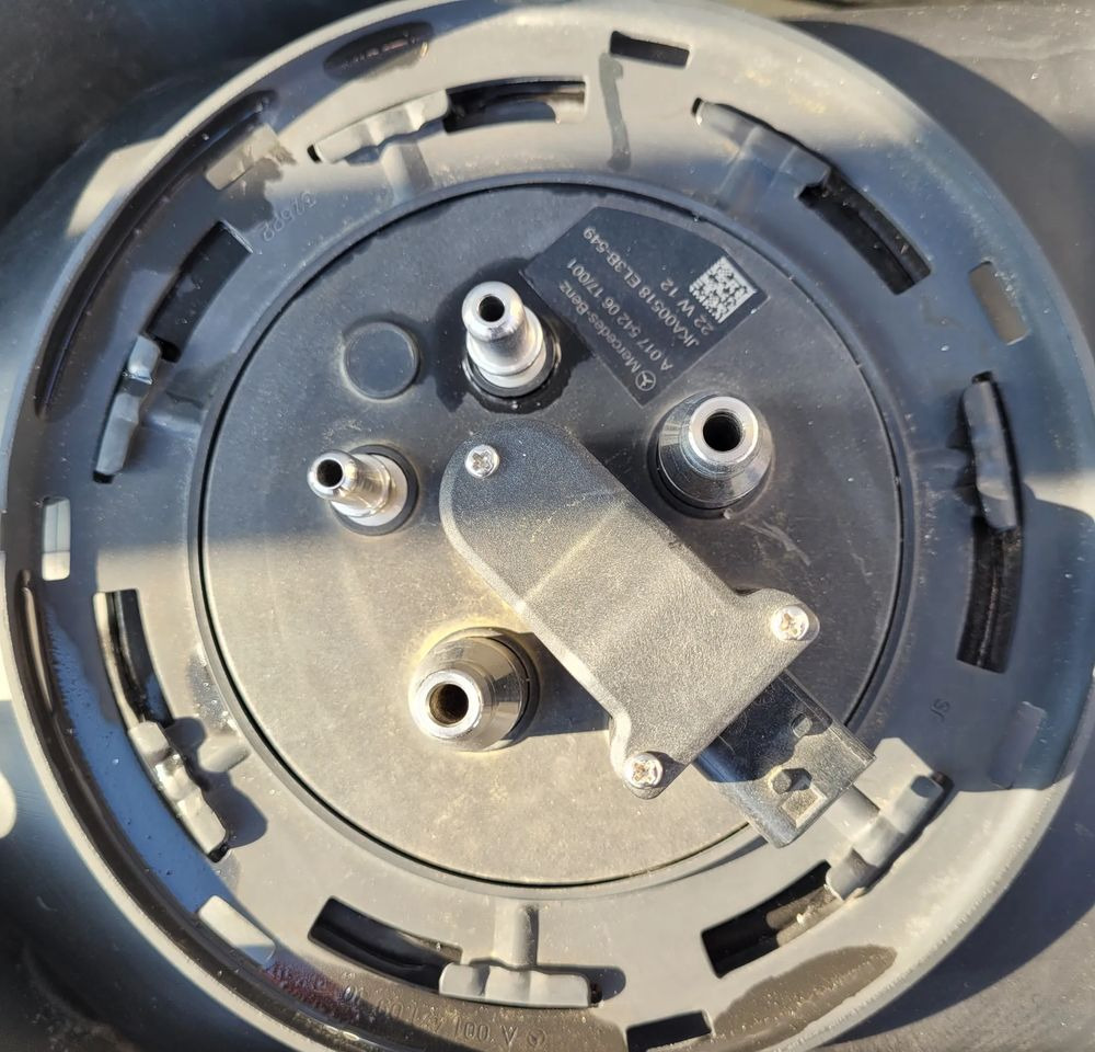 CZUJNIK SMOK AD BLUE MERCEDES ACTROS MP4 MP5 A0175420617 NOWY ORYGINAŁ - Sensor for Truck: picture 1 CZUJNIK SMOK AD BLUE MERCEDES ACTROS MP4 MP5 A0175420617 NOWY ORYGINAŁ - Sensor for Truck: picture 1