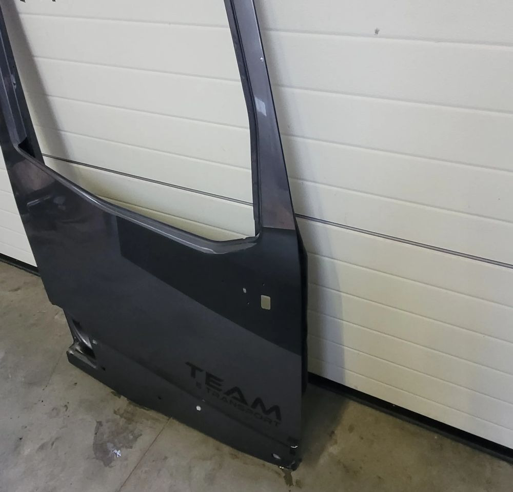 DRZWI RENAULT RANGE T GAMA ORYGINAŁ CHWALIM116 - Door and parts for Truck: picture 3 DRZWI RENAULT RANGE T GAMA ORYGINAŁ CHWALIM116 - Door and parts for Truck: picture 3