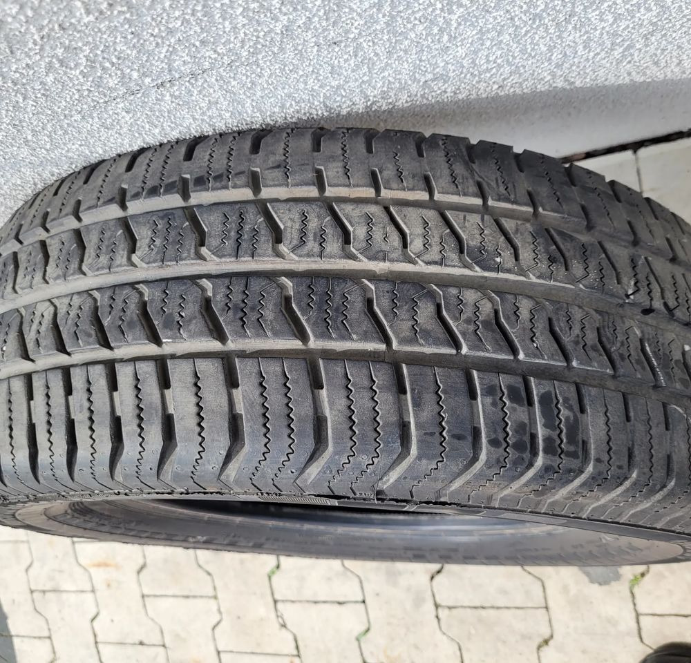 OPONA 235/65R16C CONTINENTAL SPRINTER CRAFTER - Tire: picture 5 OPONA 235/65R16C CONTINENTAL SPRINTER CRAFTER - Tire: picture 5