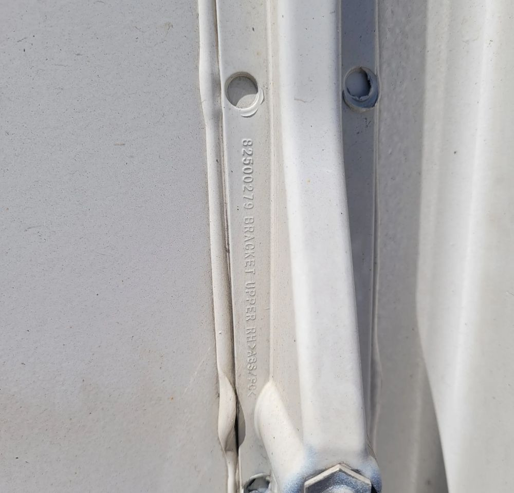 OWIEWKA ZAKABINOWA VOLVO FH4 FH5 ORYGINAŁ RH 82500279 CHWALIM116 - Body and exterior for Truck: picture 5 OWIEWKA ZAKABINOWA VOLVO FH4 FH5 ORYGINAŁ RH 82500279 CHWALIM116 - Body and exterior for Truck: picture 5