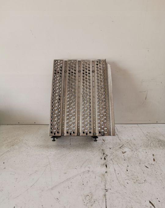 PODEST MERCEDES ACTROS MP4 - Footstep: picture 1 PODEST MERCEDES ACTROS MP4 - Footstep: picture 1