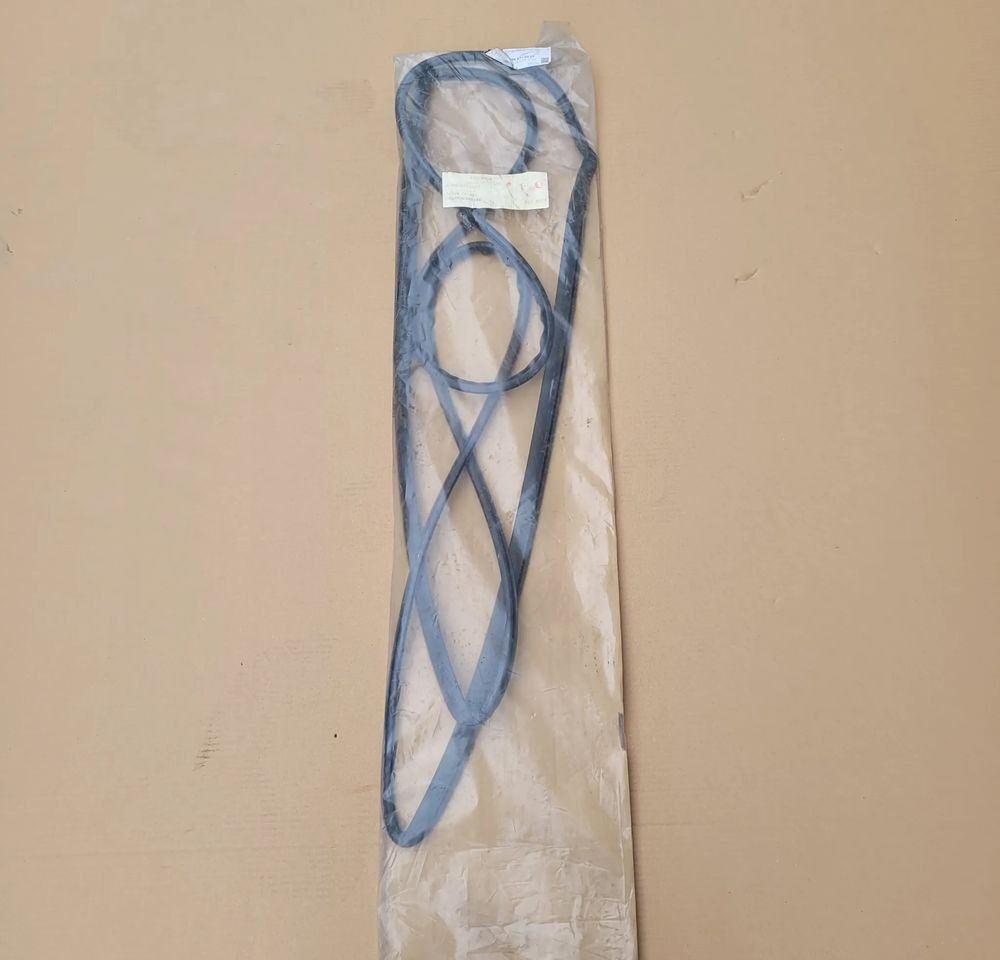 USZCZELKA NOWA ORYGINAŁ SPRINTER A9066710020 - Window and parts for Van: picture 1 USZCZELKA NOWA ORYGINAŁ SPRINTER A9066710020 - Window and parts for Van: picture 1