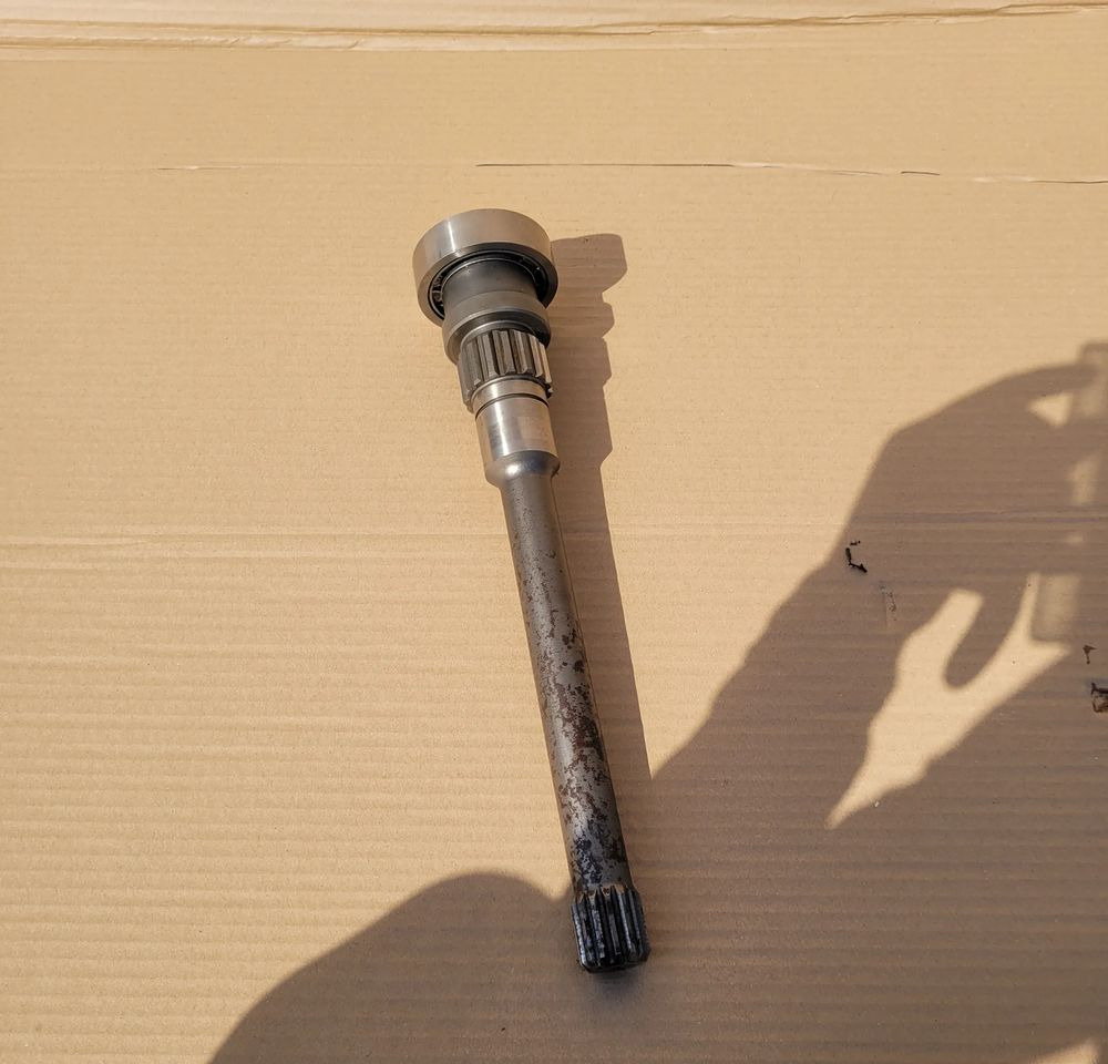 WAŁEK PRZYSTAWKI ZF 6091-302 017A - Transmission: picture 1 WAŁEK PRZYSTAWKI ZF 6091-302 017A - Transmission: picture 1