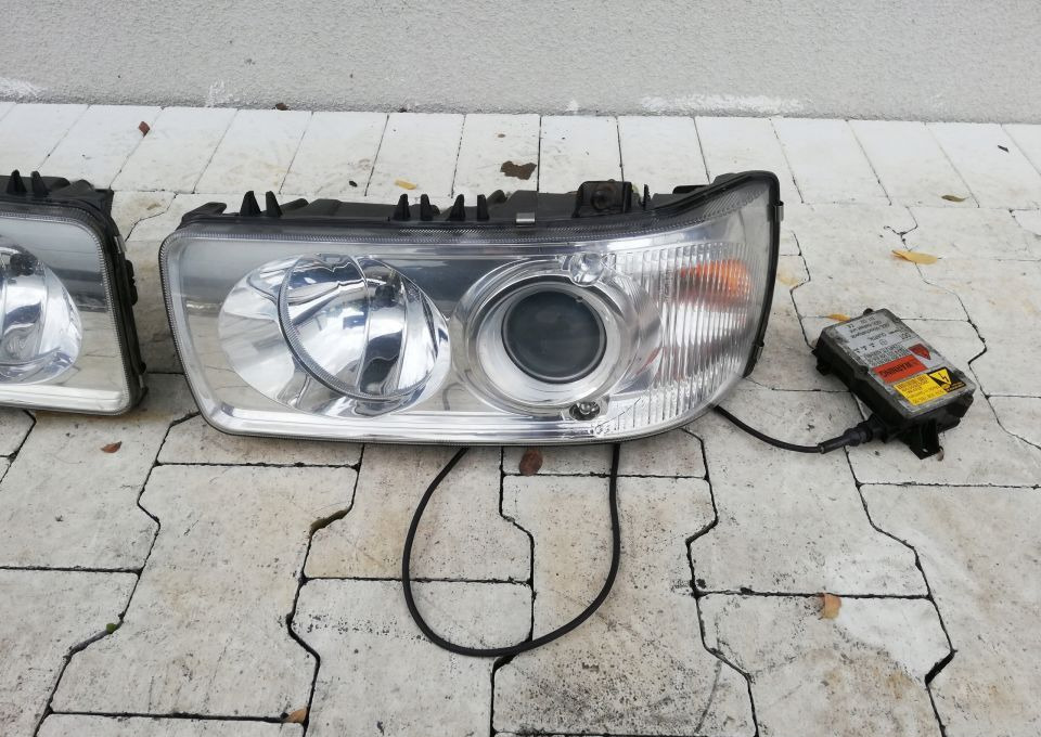 XENONY KOMPLET DAF XF 105 ORYGINAŁ - Headlight for Truck: picture 2 XENONY KOMPLET DAF XF 105 ORYGINAŁ - Headlight for Truck: picture 2