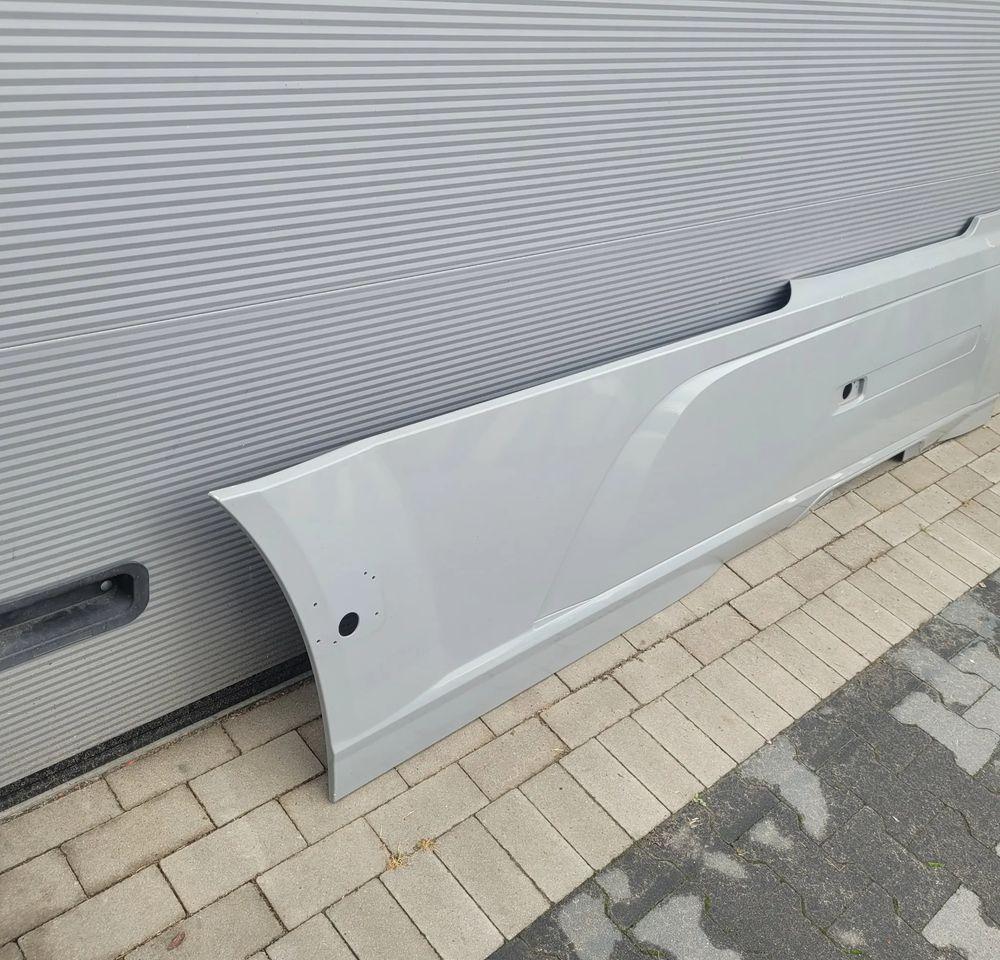 ZABUDOWA MIEDZYOSIOWA DAF XF 106 RH LIFT ORYGINAŁ CHWALIM116 - Body and exterior for Truck: picture 2 ZABUDOWA MIEDZYOSIOWA DAF XF 106 RH LIFT ORYGINAŁ CHWALIM116 - Body and exterior for Truck: picture 2