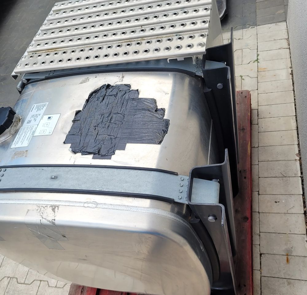ZBIORNIK PALIWA MAN TGX TG3 81.12201-6929 460L CHWALIM116 - Fuel tank for Truck: picture 5 ZBIORNIK PALIWA MAN TGX TG3 81.12201-6929 460L CHWALIM116 - Fuel tank for Truck: picture 5