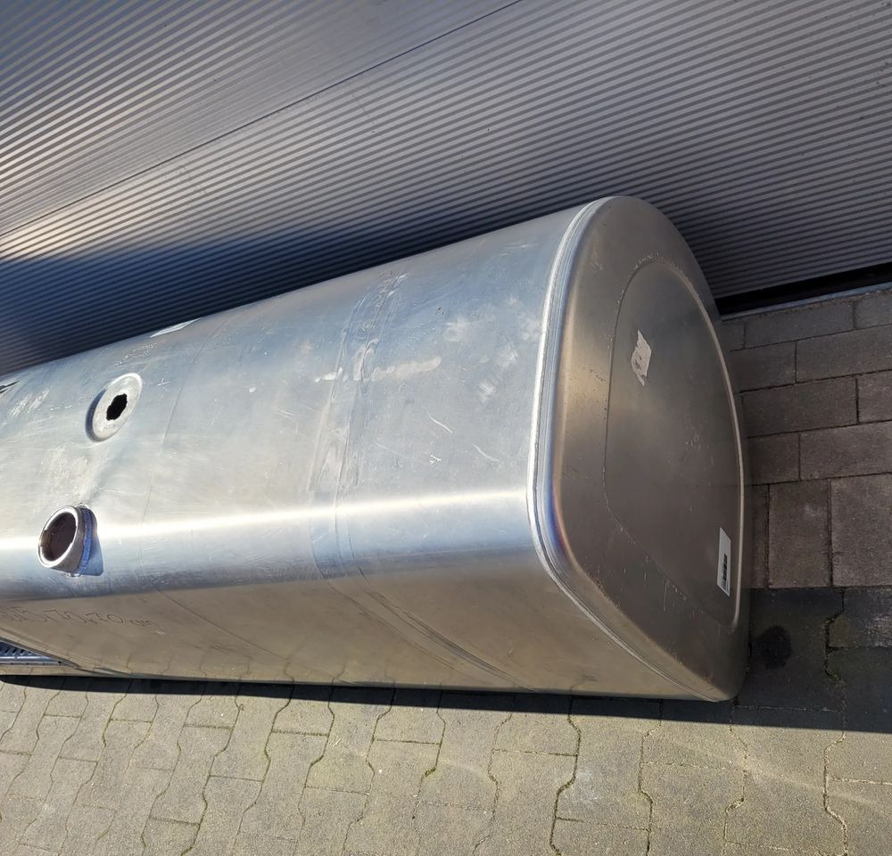 ZBIORNIK PALIWA VOLVO FH4 RENAULT 21442020 900L ORYGINAŁ CHWALIM116 - Fuel system for Truck: picture 2 ZBIORNIK PALIWA VOLVO FH4 RENAULT 21442020 900L ORYGINAŁ CHWALIM116 - Fuel system for Truck: picture 2