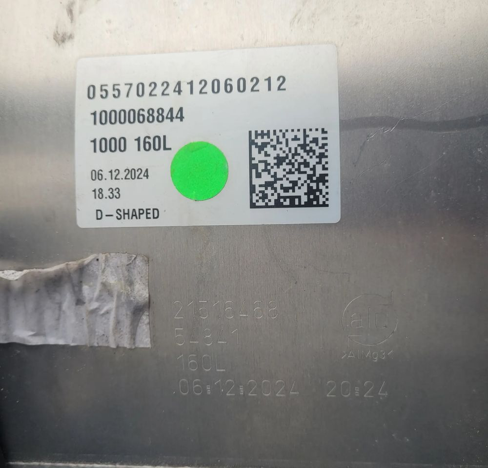 ZBIORNIK PALIWA VOLVO MAN IVECO SCANIA 160L NOWY ORYGINAŁ CHWALIM116 - Fuel tank for Truck: picture 4 ZBIORNIK PALIWA VOLVO MAN IVECO SCANIA 160L NOWY ORYGINAŁ CHWALIM116 - Fuel tank for Truck: picture 4