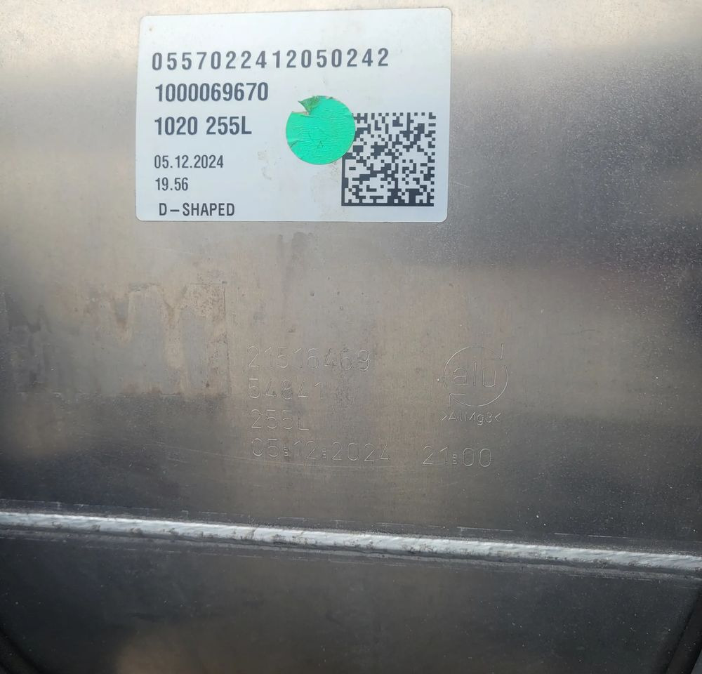 ZBIORNIK PAWLIWA VOLVO MAN IVECO DAF SCANIA 255L NOWY ORYGINAŁ CHWALIM116 - Fuel tank for Truck: picture 4 ZBIORNIK PAWLIWA VOLVO MAN IVECO DAF SCANIA 255L NOWY ORYGINAŁ CHWALIM116 - Fuel tank for Truck: picture 4