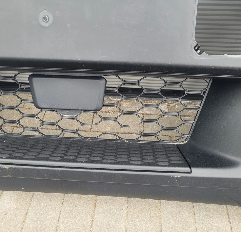 ZDERZAK IVECO EUROCARGO E6 ORYGINAŁ 5801690588 - Body and exterior for Truck: picture 5 ZDERZAK IVECO EUROCARGO E6 ORYGINAŁ 5801690588 - Body and exterior for Truck: picture 5