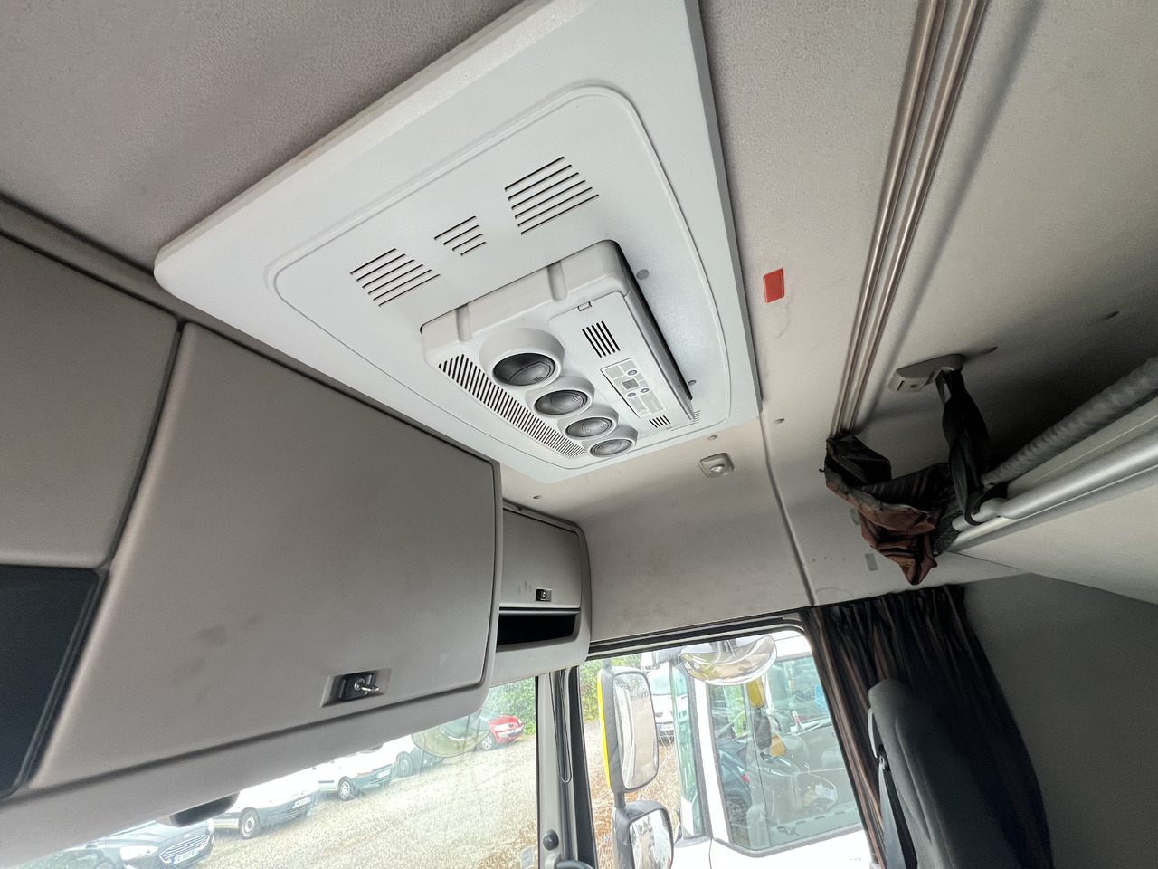 Daf XF 480 - Tractor unit: picture 4 Daf XF 480 - Tractor unit: picture 4