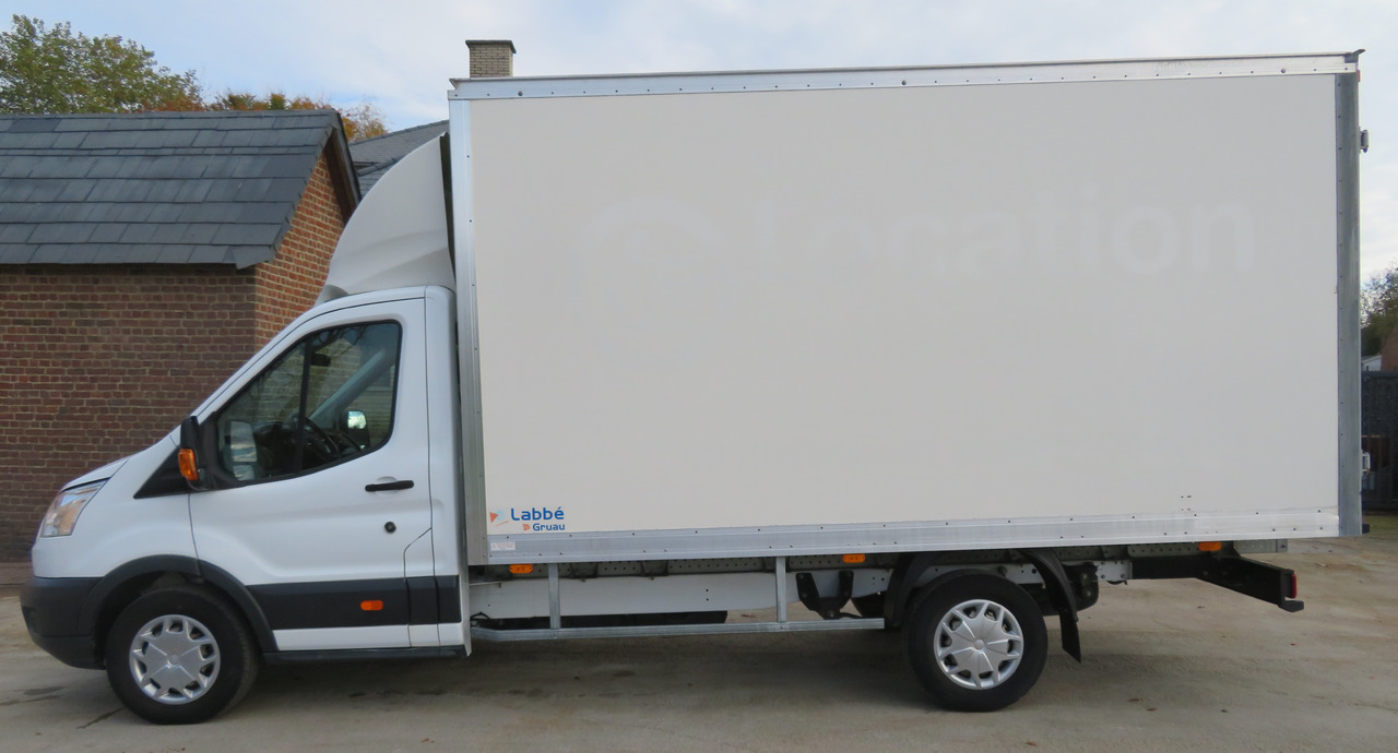 Ford Transit 2.0TDCi - Box van: picture 5 Ford Transit 2.0TDCi - Box van: picture 5