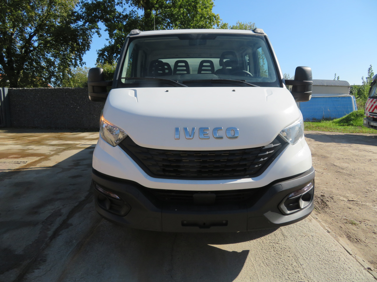 Iveco Daily 35C16 3.0 Dubbel cabine - Kipper - Tipper van, Combi van: picture 2 Iveco Daily 35C16 3.0 Dubbel cabine - Kipper - Tipper van, Combi van: picture 2