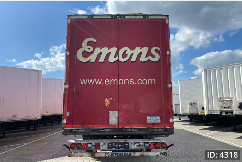 Krone SD / BPW Drum / Double stock - Closed box semi-trailer: picture 5 Krone SD / BPW Drum / Double stock - Closed box semi-trailer: picture 5